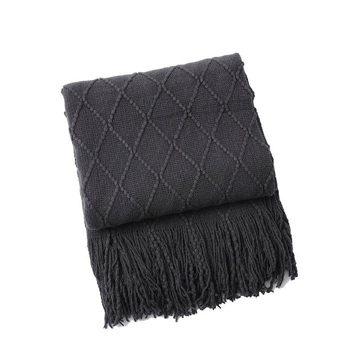 Women Elegant and stylish living and cuddly blanket with fringes Kalsten