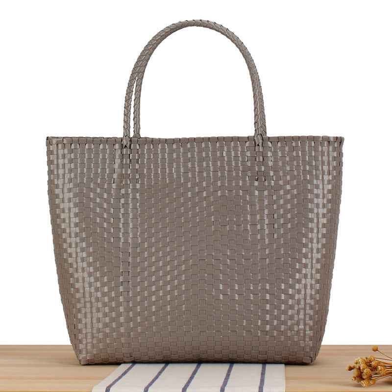 Stylish Beach Bag Made of High-Quality Woven Material Kalsten