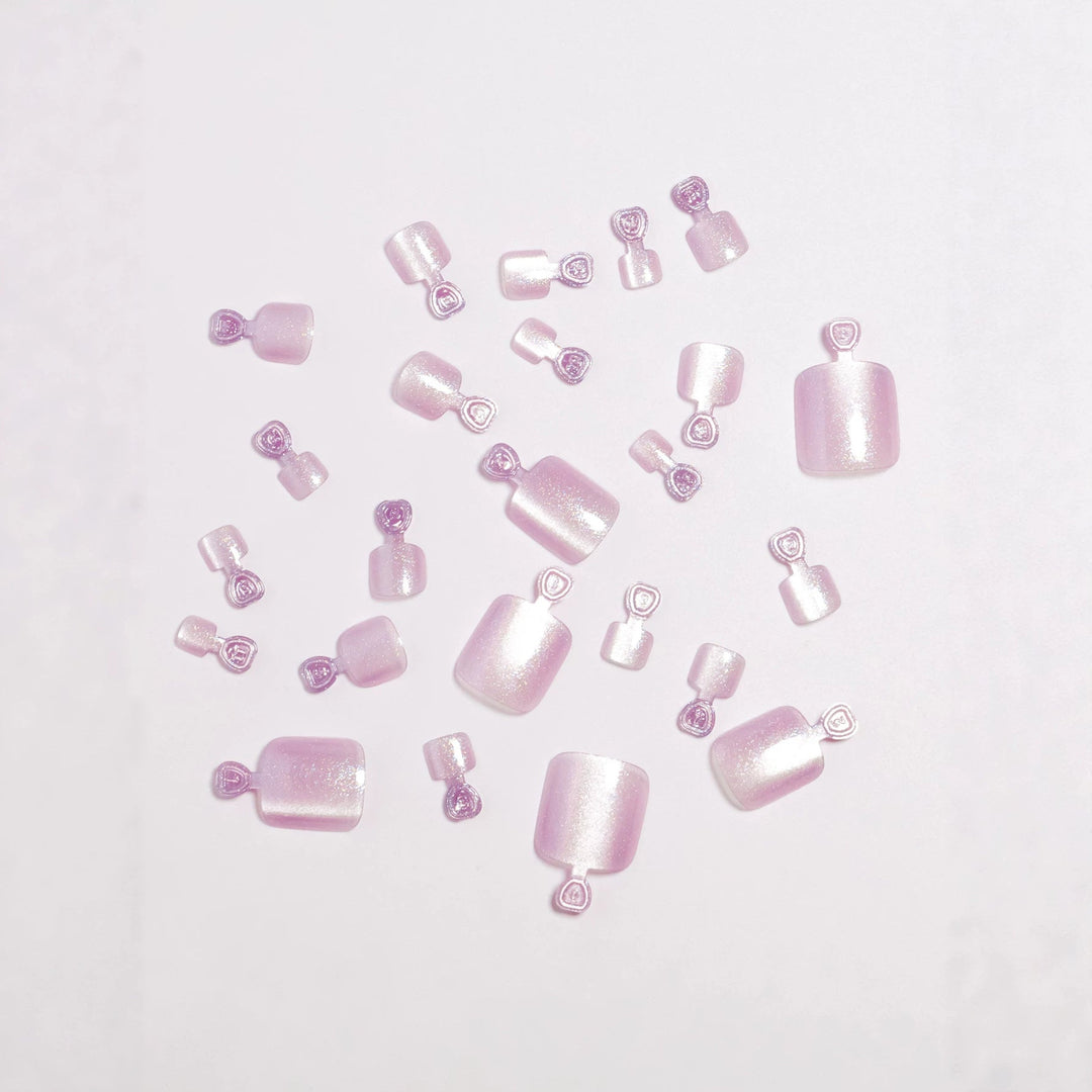 Glimmering Press-On Nail Set Kalsten