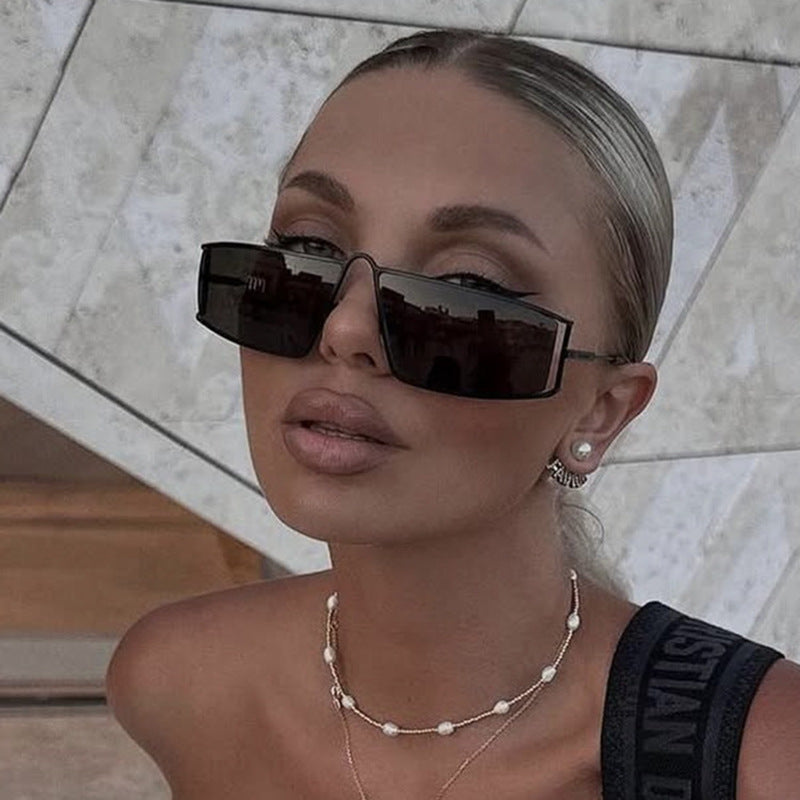 Ladies trendy sunglasses in a futuristic design with square lenses Kalsten