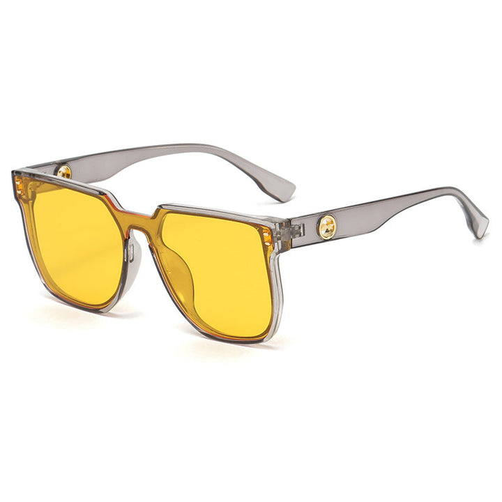 Women striking sunglasses with a distinctive geometric frame Kalsten