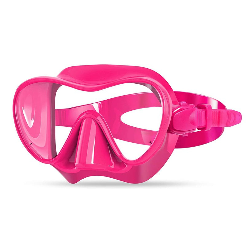 Diving mask with flexible silicone edge and clear field of vision Kalsten