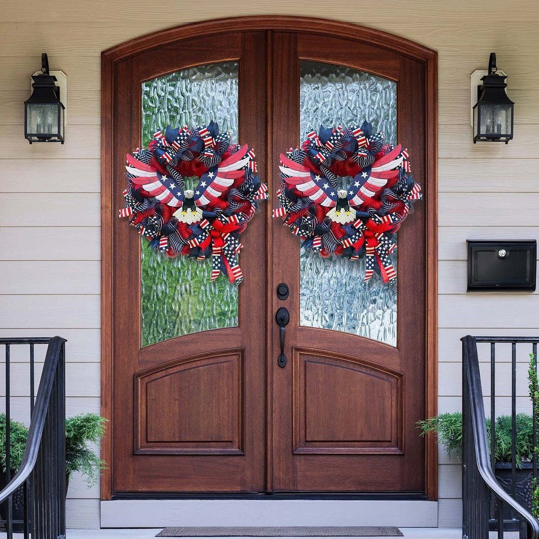 Unisex handmade decorative wreath made of polyester mesh with eagle centerpiece and Americana ribbons Kalsten