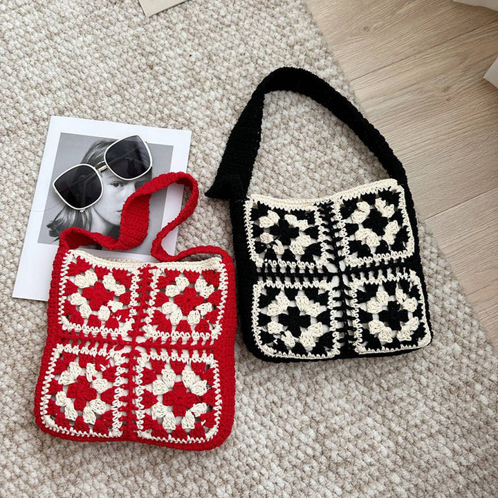 Crocheted shoulder bag with folkloric design Kalsten