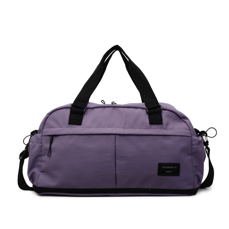 Sporty travel bag with innovative compartments Kalsten