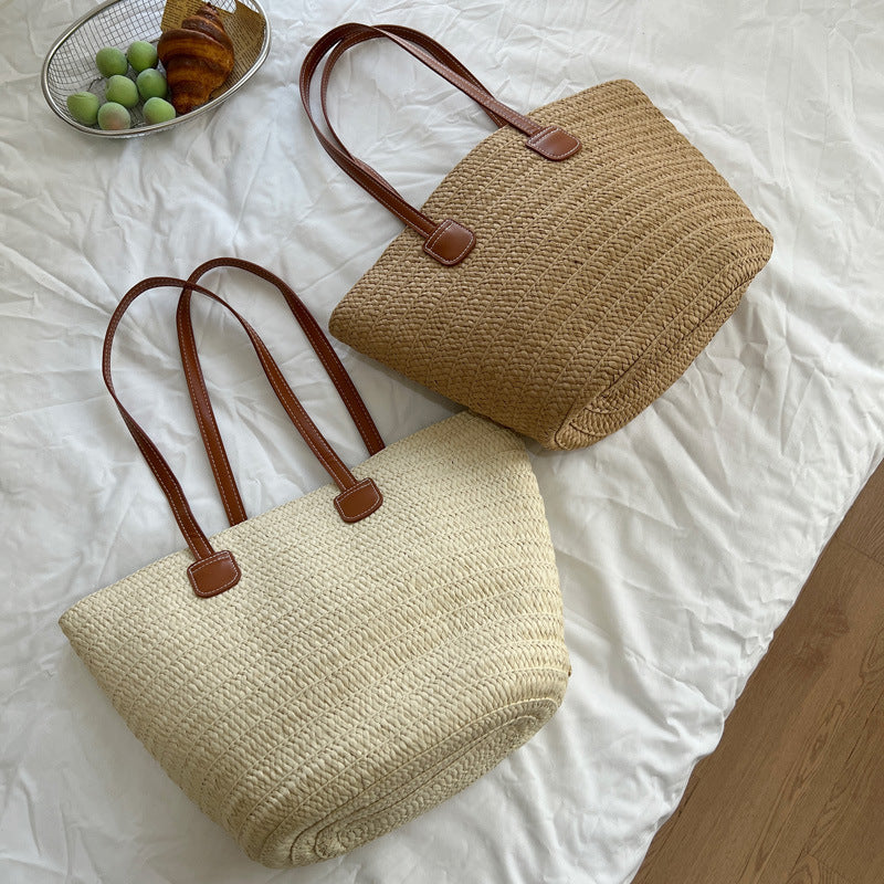 Handcrafted straw bag with elegant leather handles Kalsten