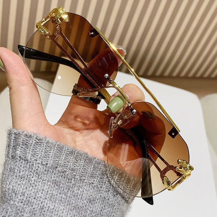 Women Designer Sunglasses with Unique Animal Accent Kalsten