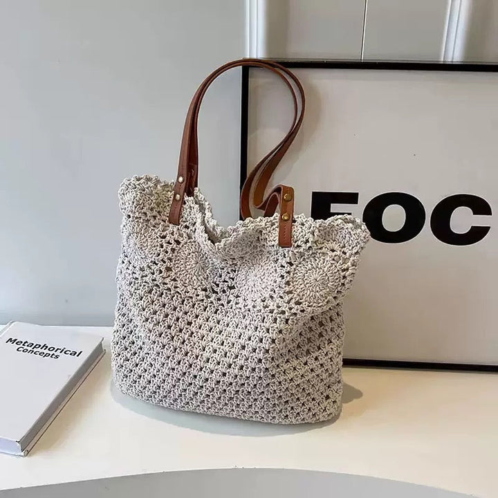 Crochet handbag with durable leather handles Kalsten
