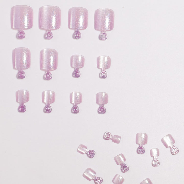 Glimmering Press-On Nail Set Kalsten