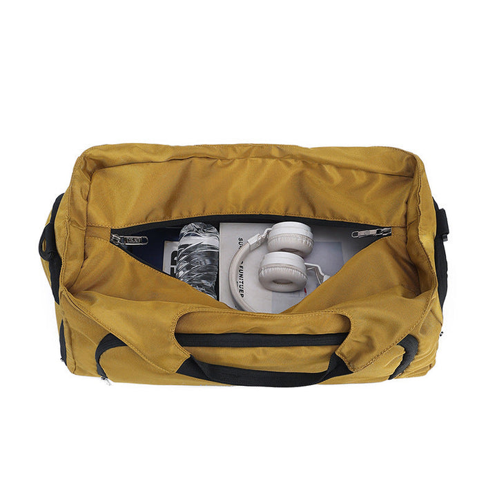 Sporty Duffel Bag with Expandable Compartments and Practical Carrying System Kalsten