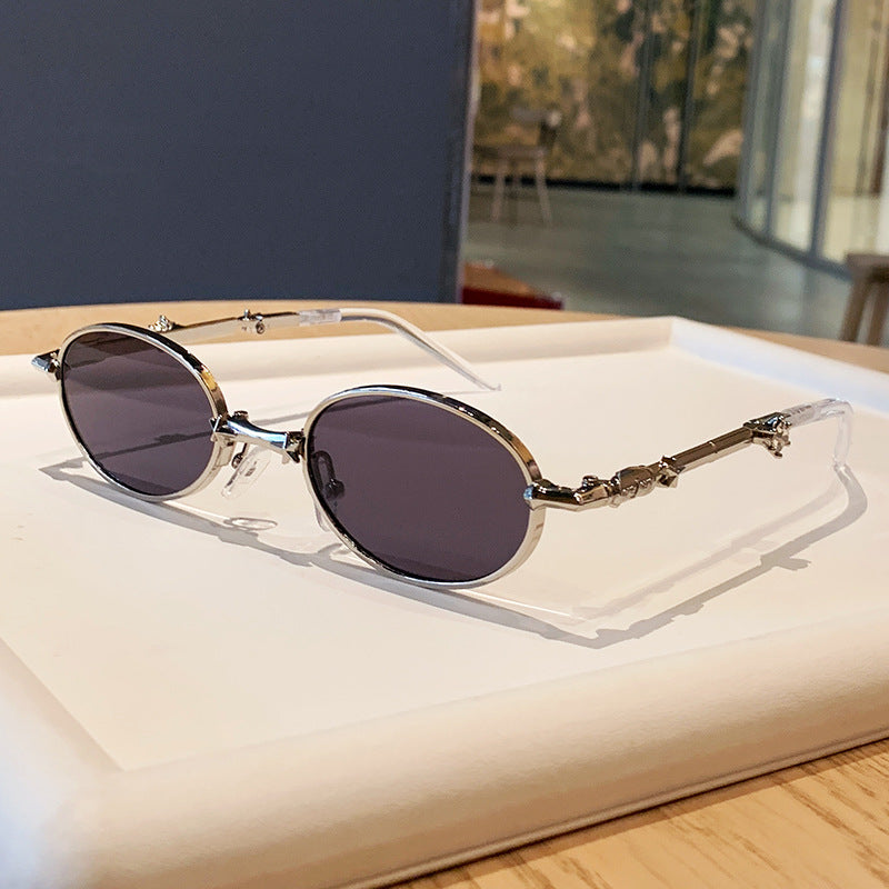 Women's fashionable glasses with elegant metal frame and lightly tinted lenses Kalsten