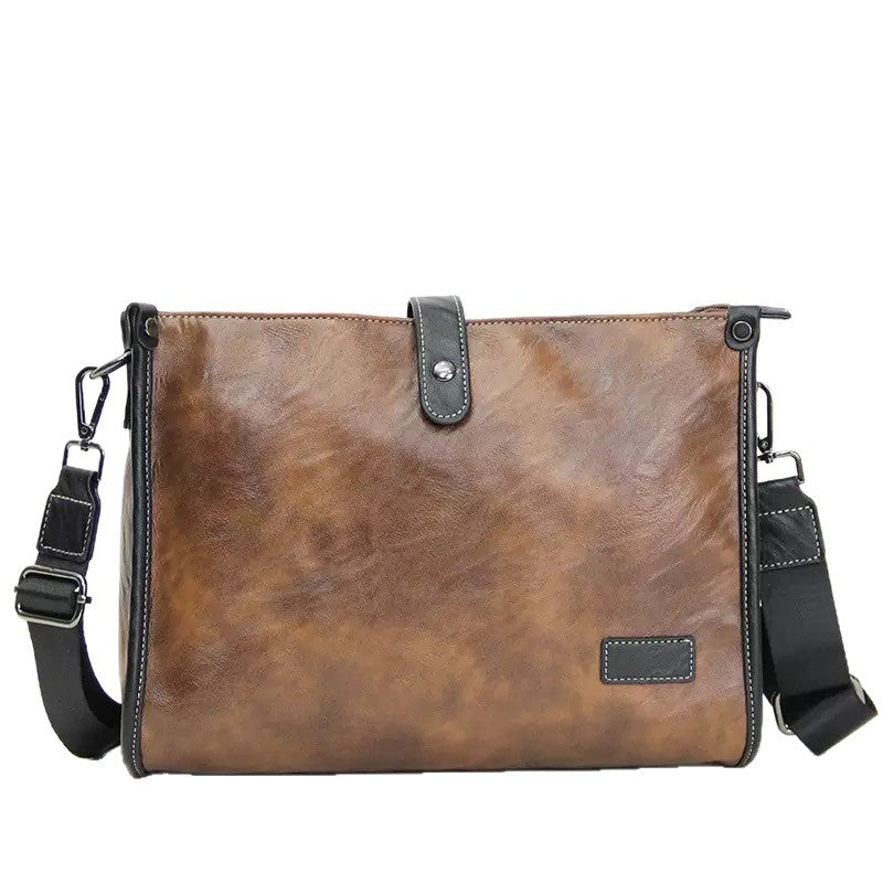 Stylish shoulder bag with textured leather Kalsten