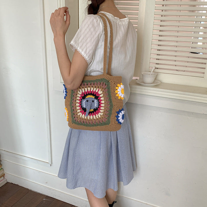 Handmade macrame shoulder bag with elephant design Kalsten
