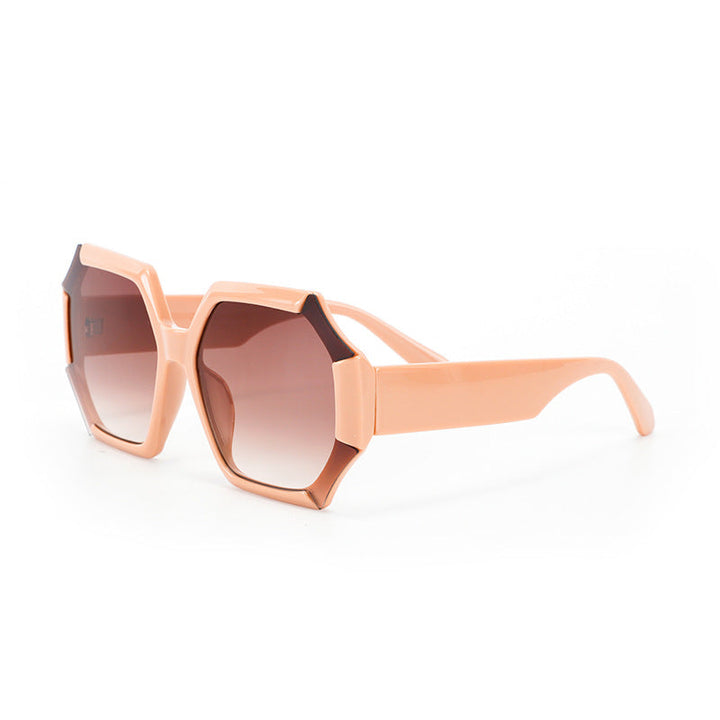 Ladies fashionable sunglasses with faceted frame Kalsten