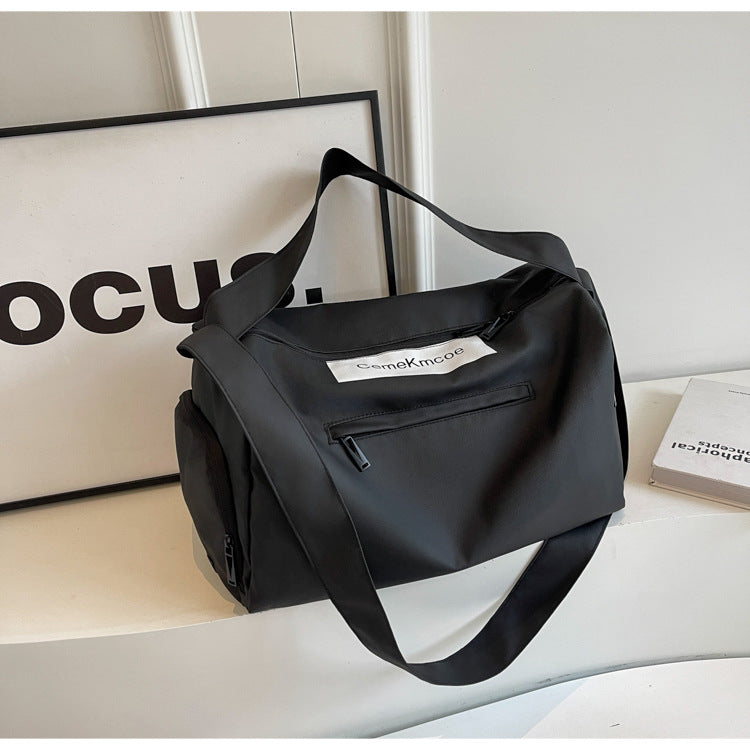 Stylish Travel Bag With Versatile Storage Options Kalsten
