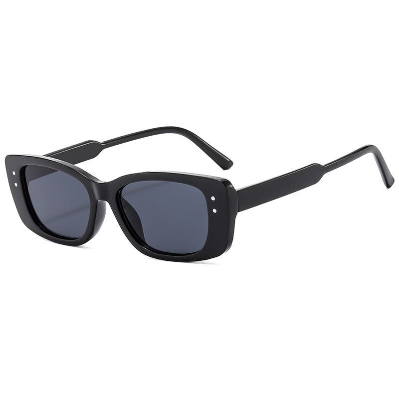 Ladies Cat-Eye Sunglasses with trendy and elegant design Kalsten