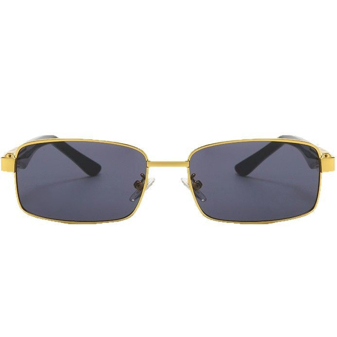 Women's corrective glasses with elegant gold-colored frame and stylish design Kalsten