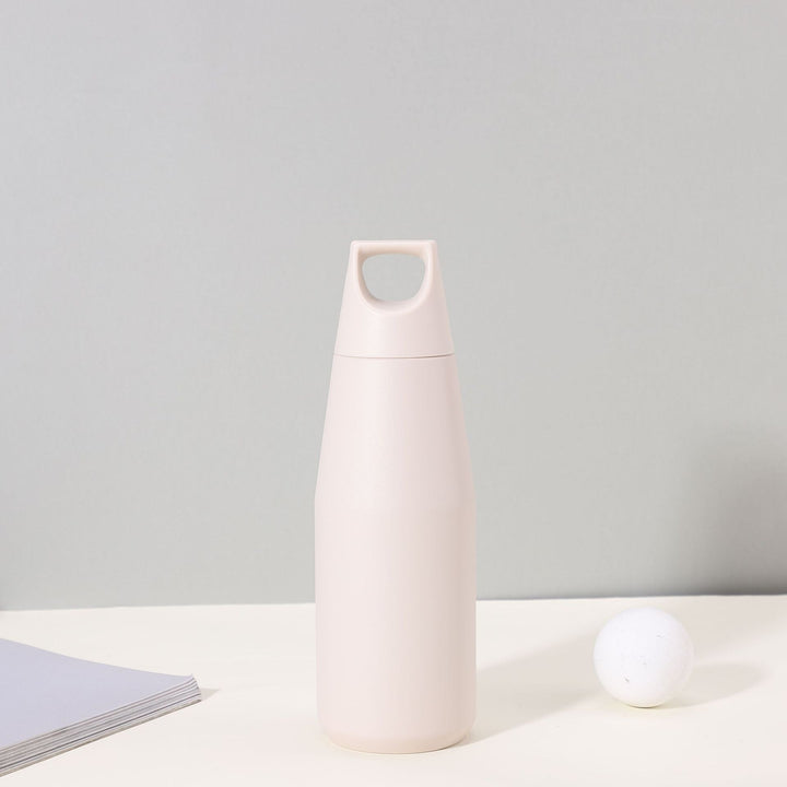 Women's stylish insulated bottle with ergonomic carrying handle Kalsten