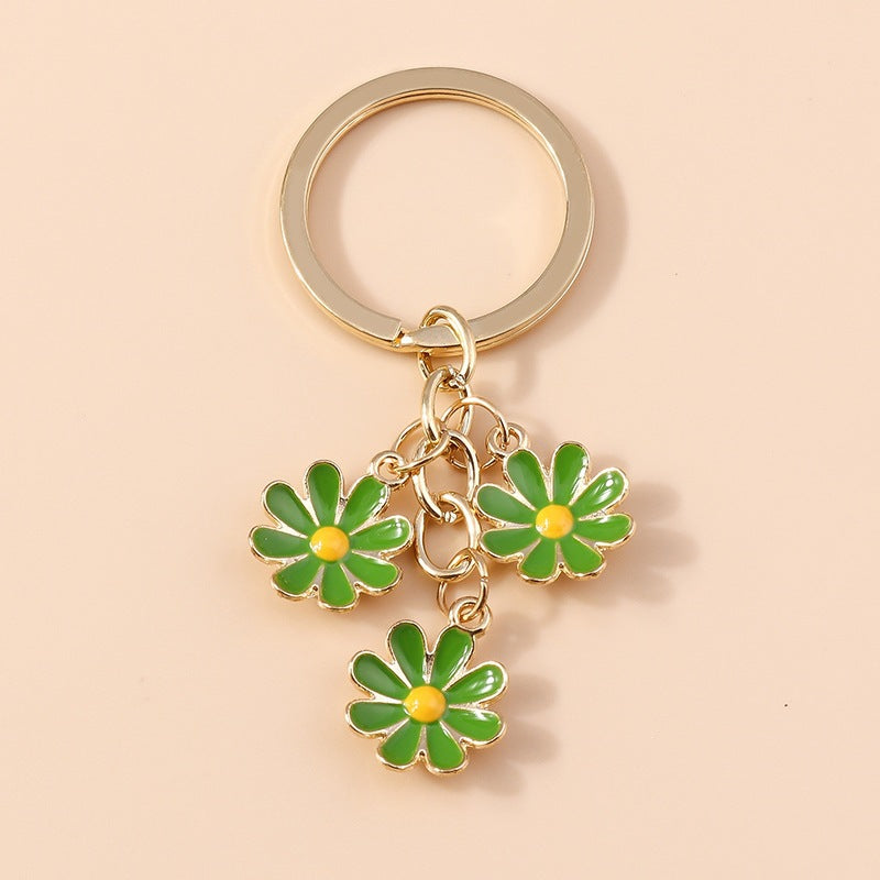 Keychain with Three Playful Daisies Kalsten
