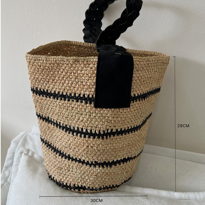 Handmade straw bag with fashionable striped pattern Kalsten