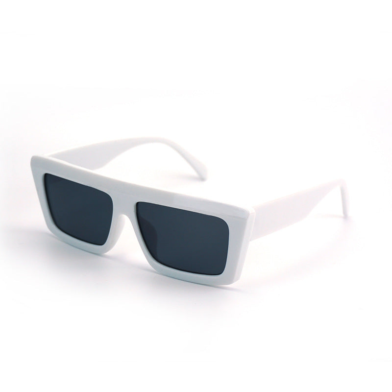 Women Oversized Sunglasses with Modern and Angular Design Kalsten