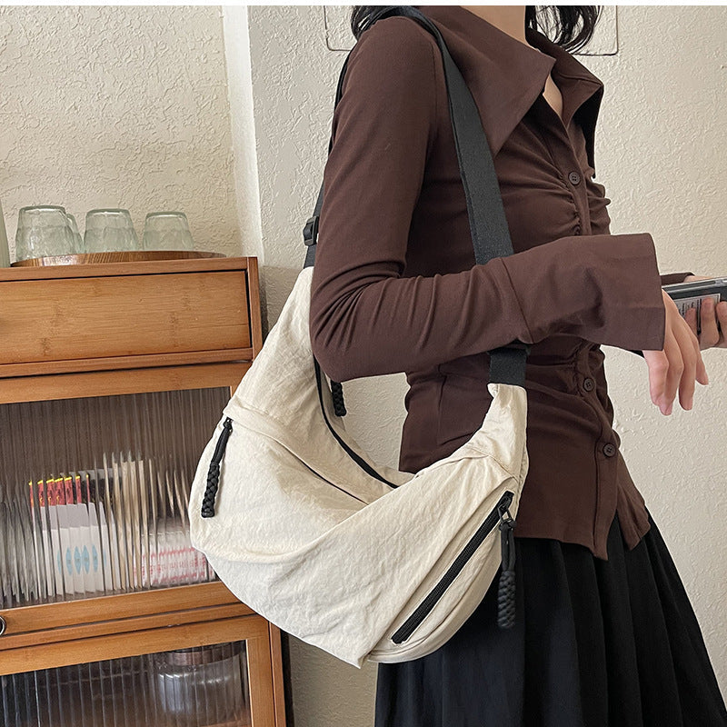 Lightweight Sling Bag Kalsten