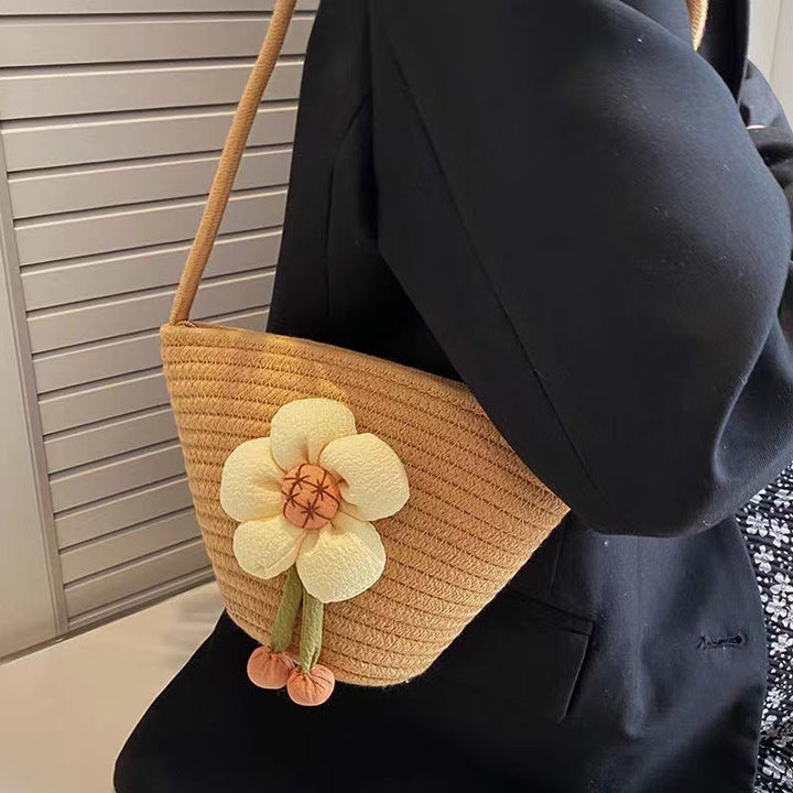 Flower-embellished shoulder bag Kalsten