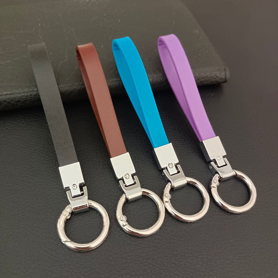 Elegant Leather Keychain Holder Kalsten