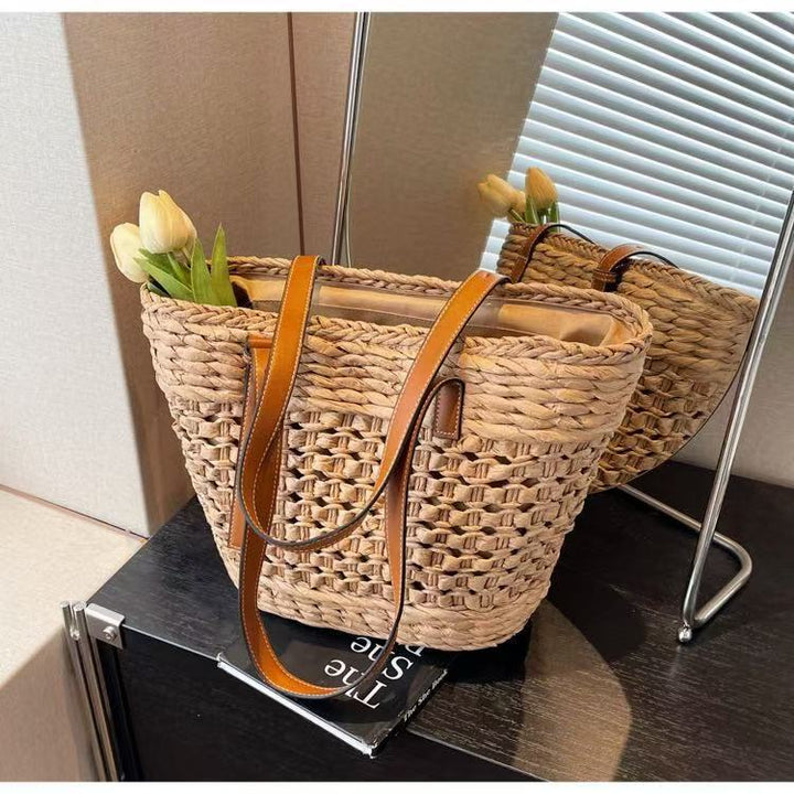 Handbag with Elegant Woven Design Kalsten