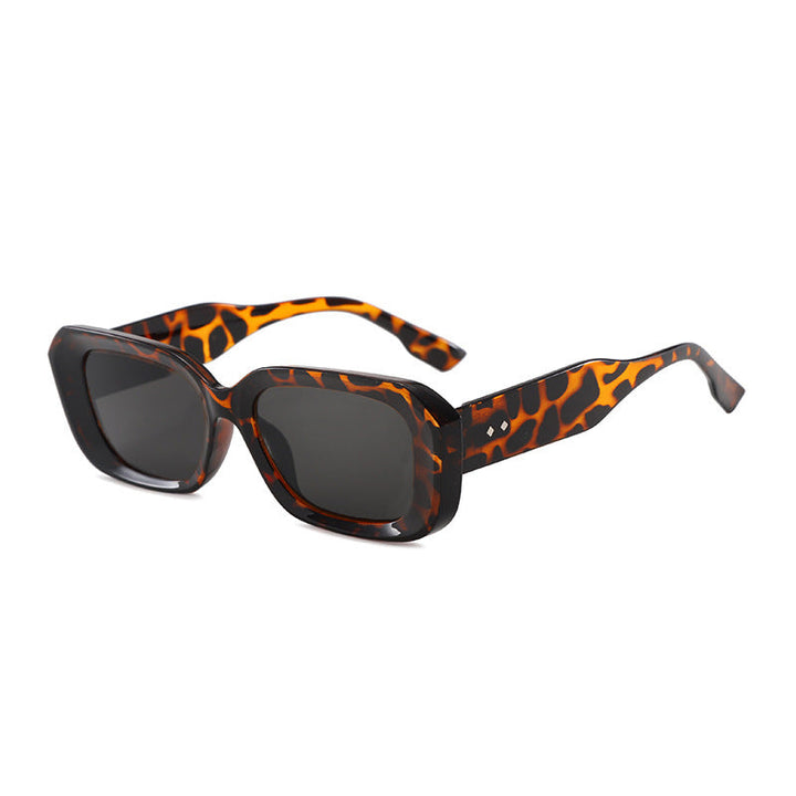 Women's Fashion Oversized Sunglasses with High-Quality Plastic Frame Kalsten