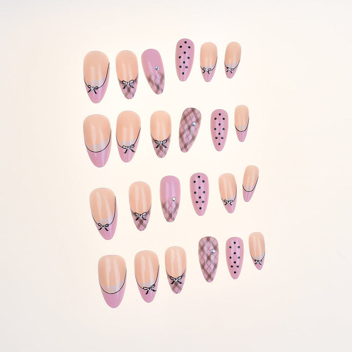 Elegant Vintage-Inspired Press-On Nail Set Kalsten