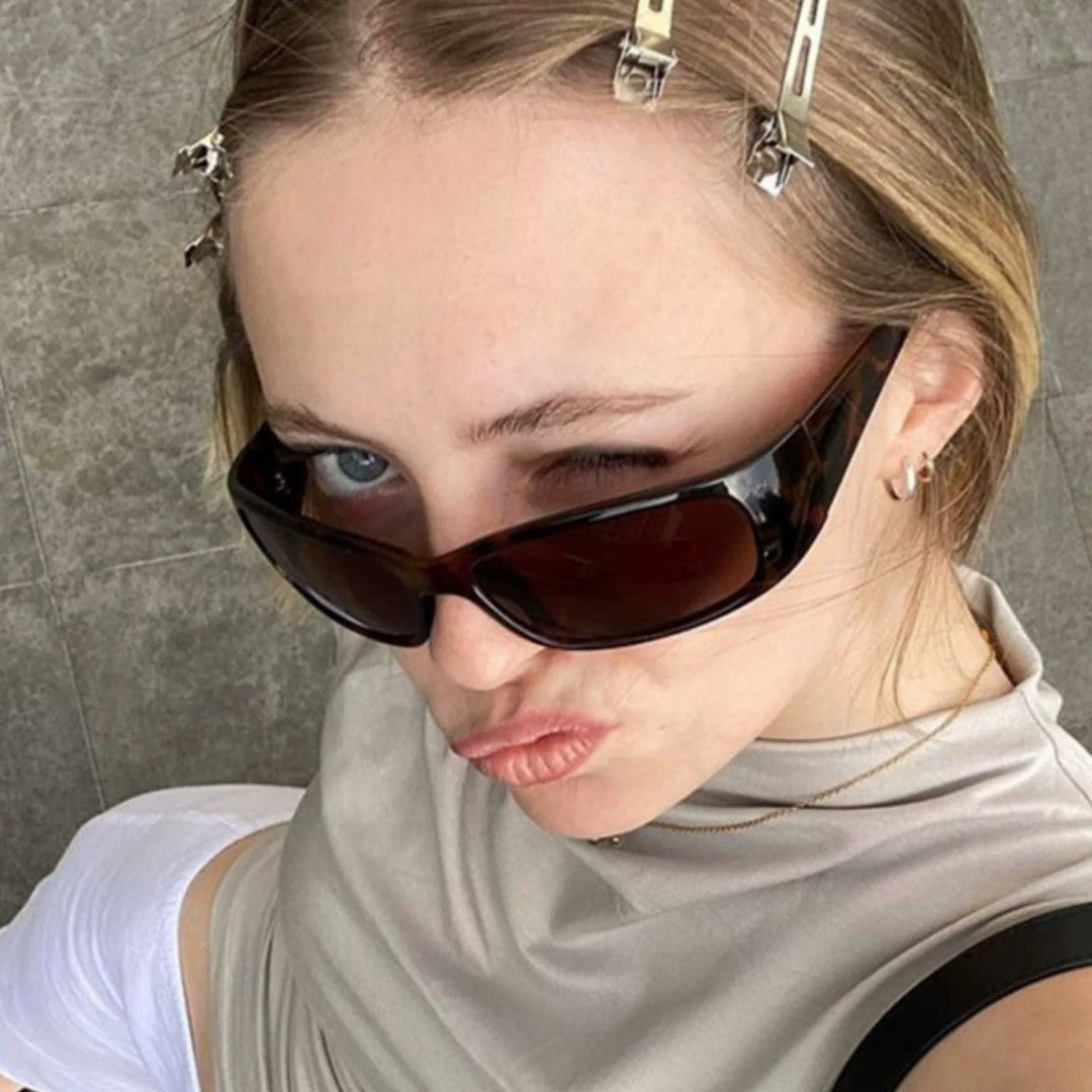 Women's sunglasses in elegant retro-inspired design Kalsten