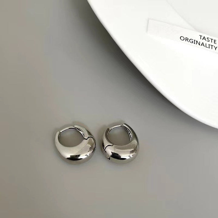 Fashionable Hoops Made of High-Quality Metal Kalsten