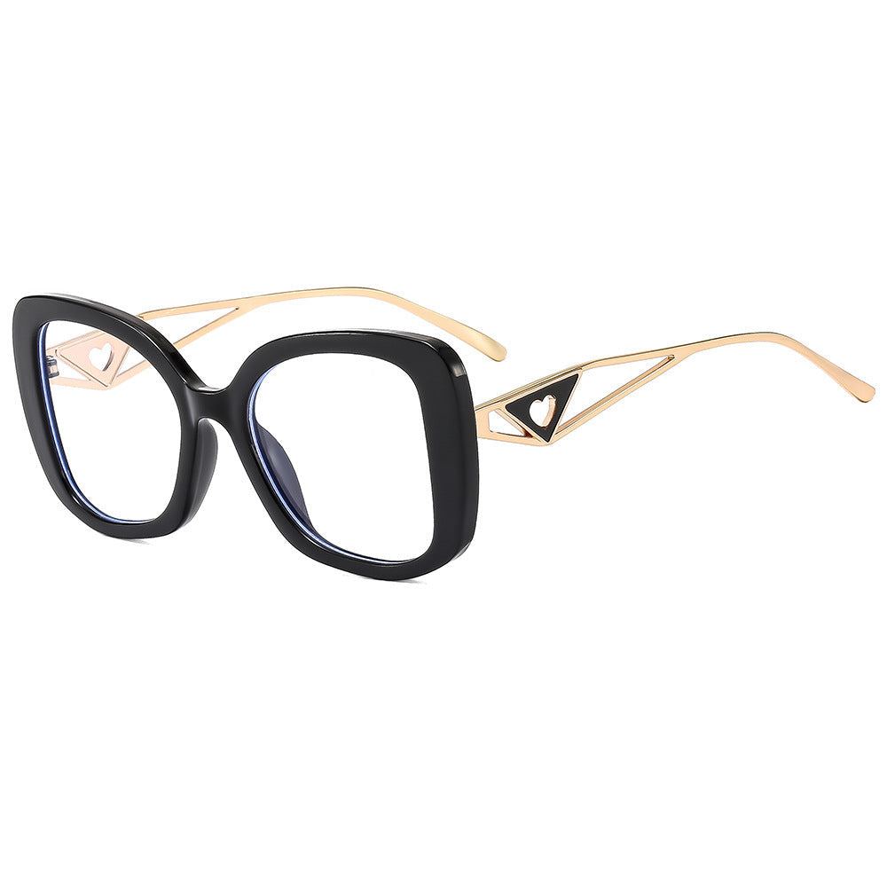 Ladies fashionable oversized sunglasses with luxurious heart detail Kalsten