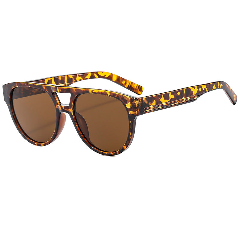 Ladies fashionable cat-eye sunglasses in elegant tortoise look Kalsten
