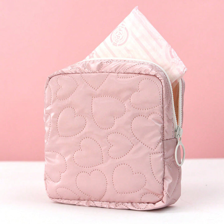 Practical cosmetic bag with heart motif Kalsten