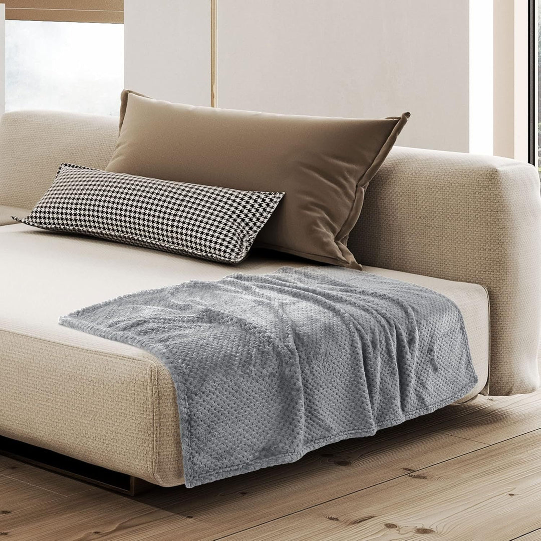 Ultra-Soft Plush Throw Blanket Kalsten