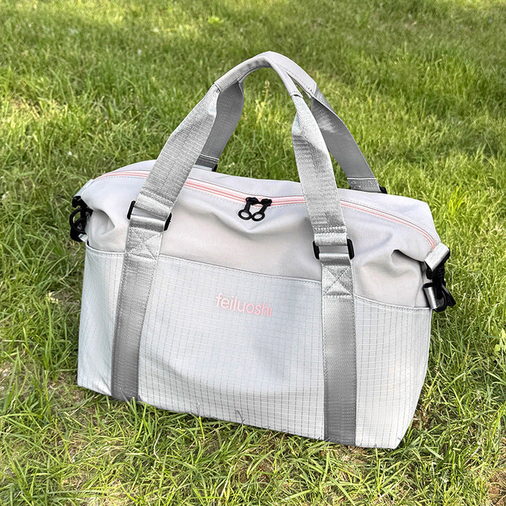 Ladies sporty and practical weekender bag Kalsten