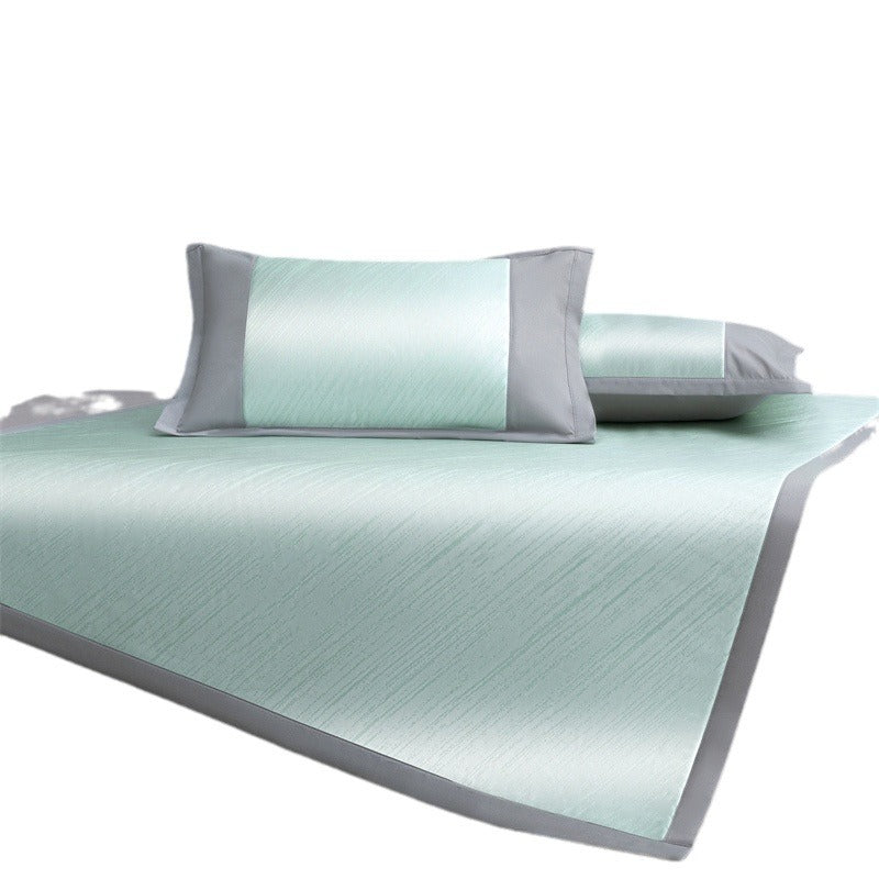 Women's Luxurious Bedspread with Elegant Two-Tone Design Kalsten