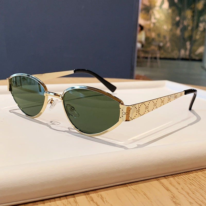 Ladies Cat-Eye Sunglasses with Stylish Metal Frame and UV Protection Kalsten