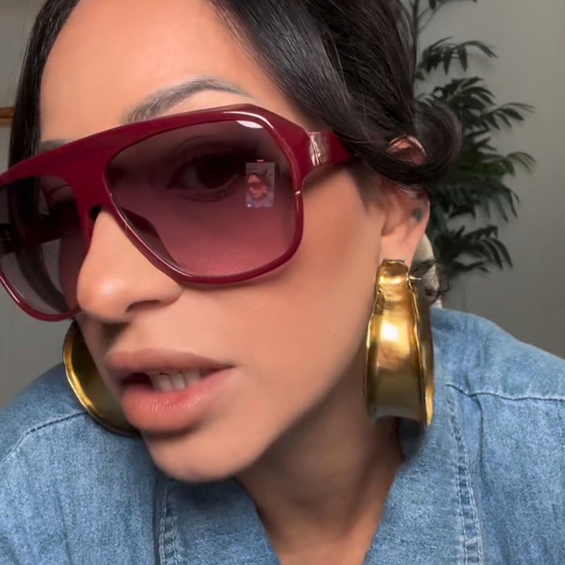 Ladies' fashionable oversized sunglasses with sporty design Kalsten