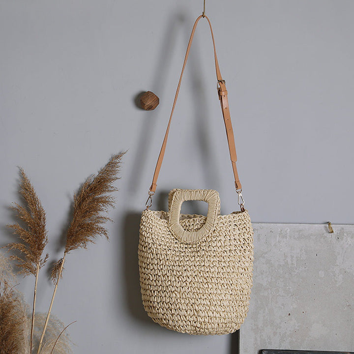 Handcrafted Carrying Bag Made of Natural Wicker Kalsten
