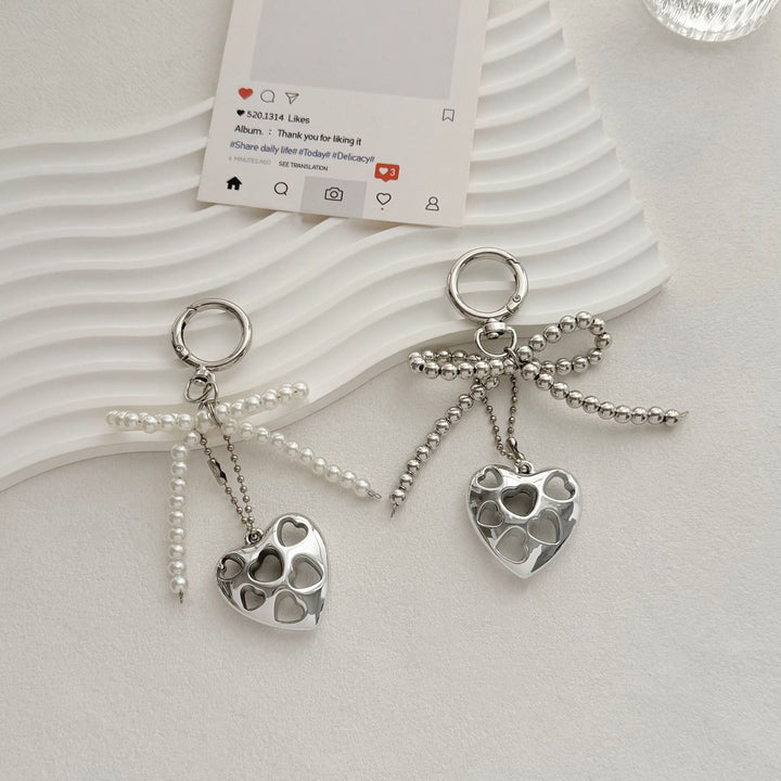 Heart-Shaped Charm Keychain with Beaded Bow Kalsten