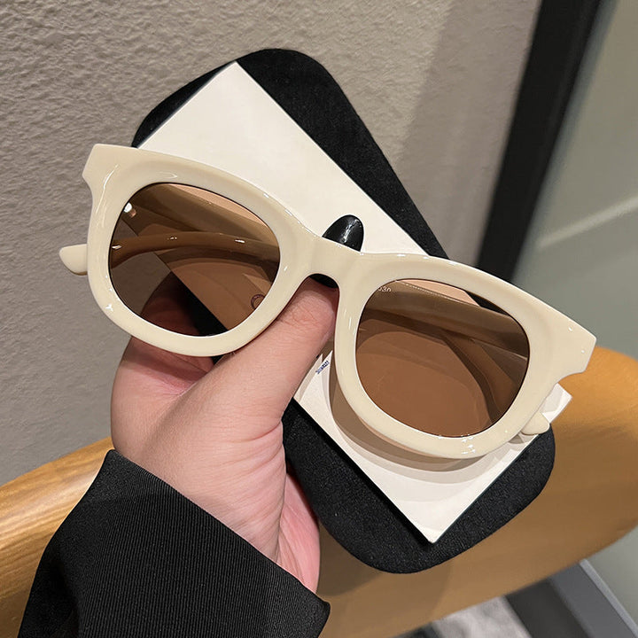 Women's trendy oversized sunglasses with distinctive design Kalsten