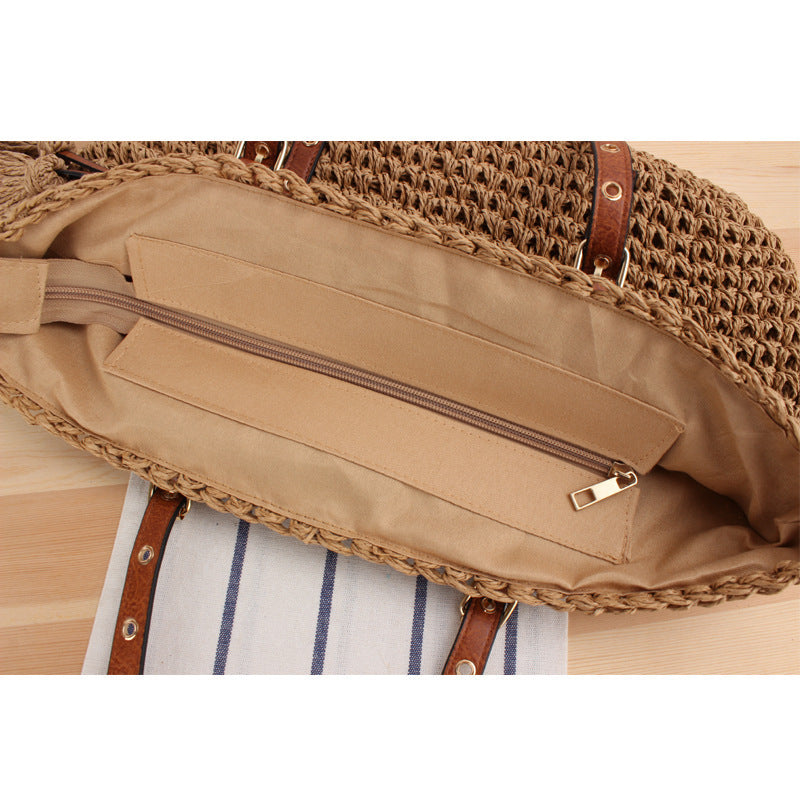 Elegant Beach Bag Made of Handcrafted Natural Material with Leather Accents Kalsten