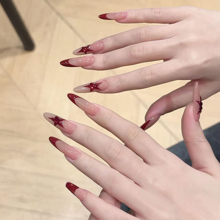 Fake nails with glitter star design Kalsten
