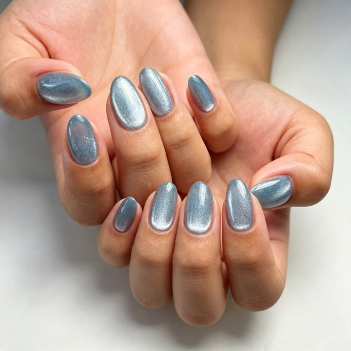 Artificial nails with shimmering metallic finish Kalsten