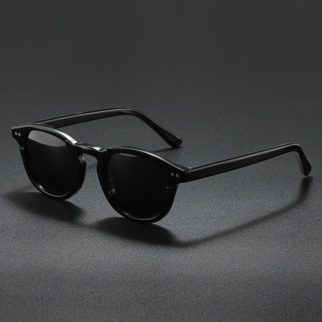 Women’s fashionable sunglasses in contemporary tortoiseshell design Kalsten