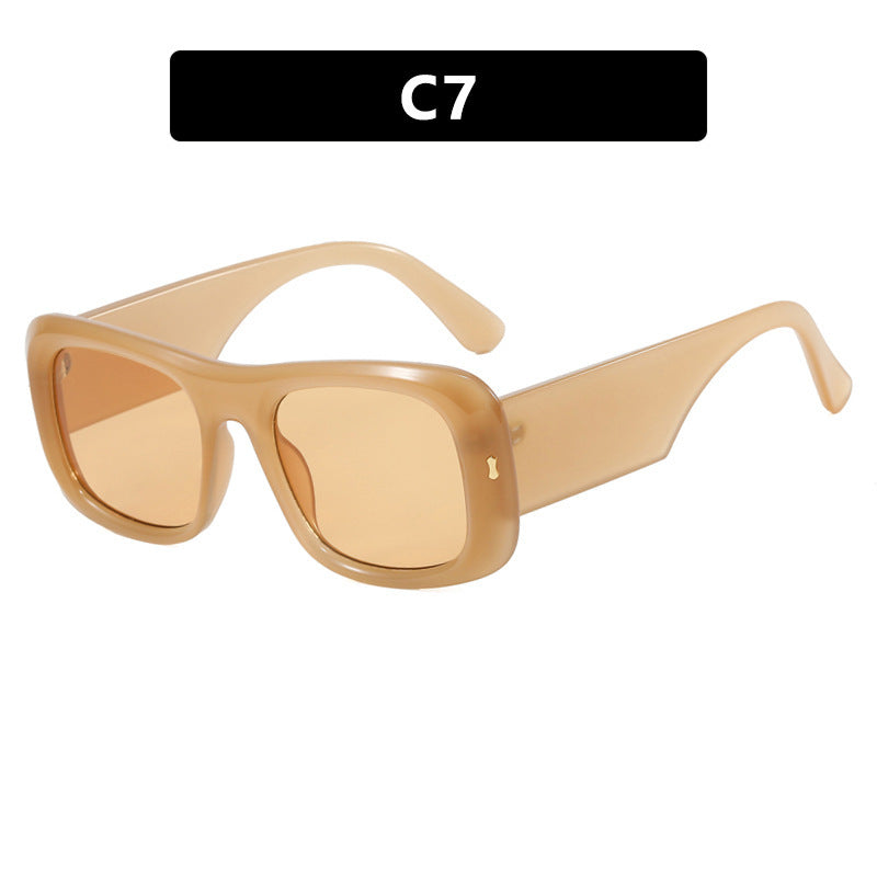 Women's oversized square sunglasses with a wide frame and polarized lenses Kalsten