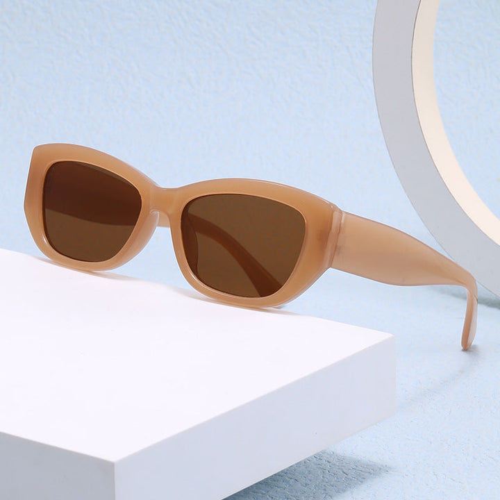 Women's fashionable Cat-Eye sunglasses made of sturdy plastic Kalsten